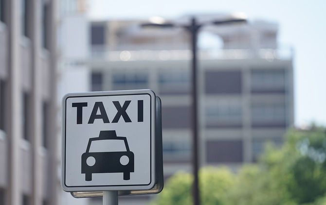 タクシー乗り場