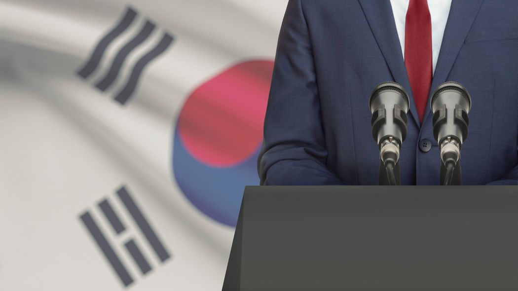 汚職で収監は当たり前…韓国の大統領が退任後に袋だたきに遭う意外な理由 なぜ任期末期に支持率が下がるのか