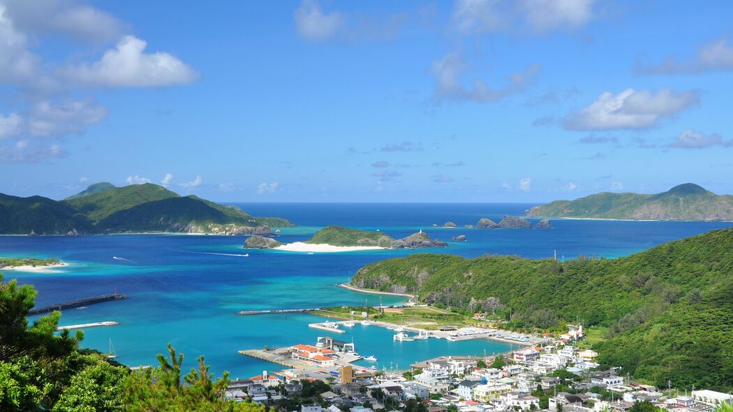 だから3カ月だけ働いて年収1000万円に…沖縄座間味のダイビングショップが事業拡大のチャンスを断るワケ マイペースに働きながら幸せに生きる方法