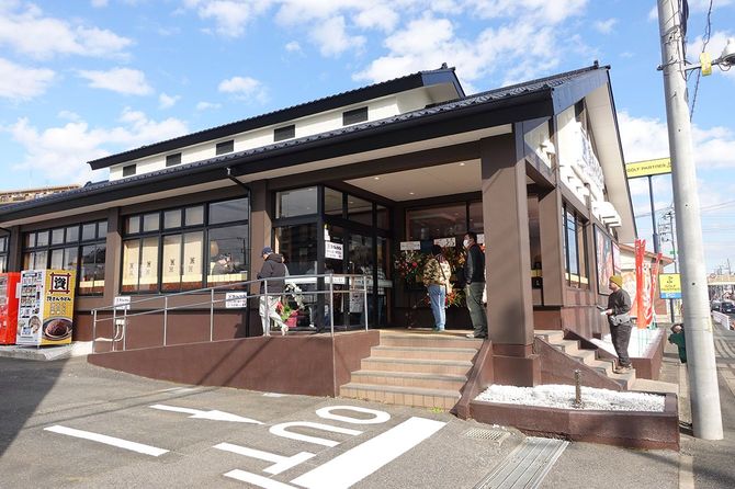 「資さんうどん」八千代緑が丘店 関東一号店にして、「すかいらーく」買収前から出店をすすめていたという