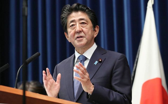 首相記者会見／会見する安倍首相