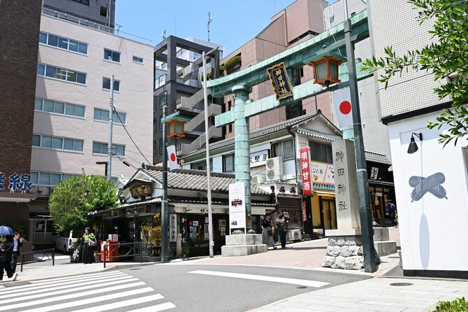 外観、明治神宮前