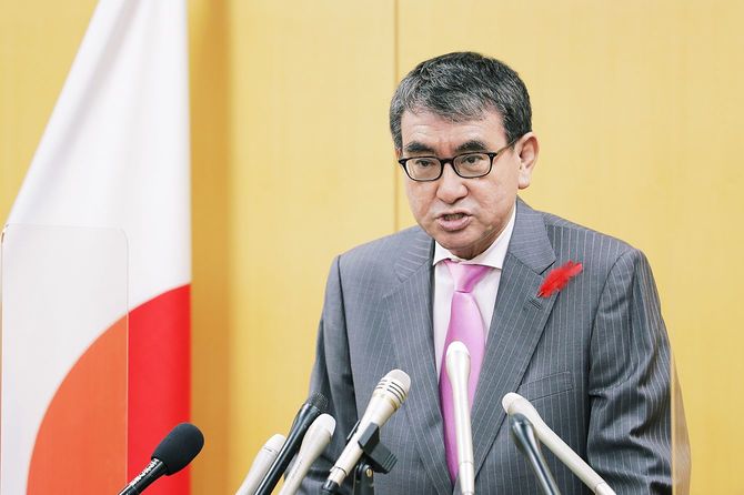 記者会見する河野太郎デジタル相=2022年10月13日、東京都千代田区