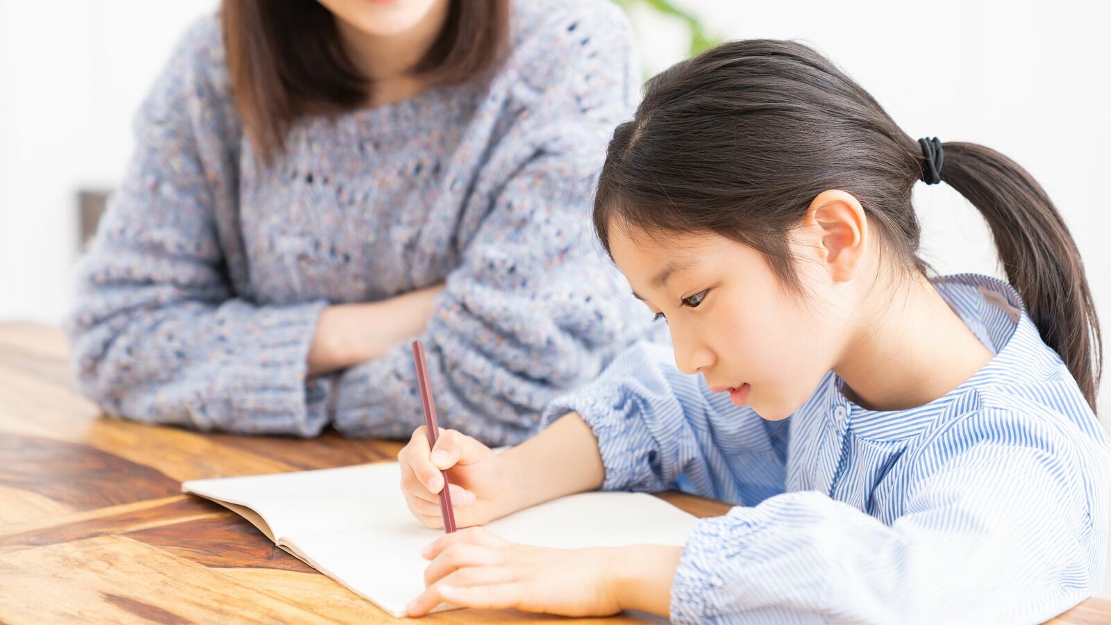 これが解けない子は算数で苦戦しやすい…｢わが子の頭のよさ｣が一発でわかる簡単なクイズ ｢3時から4時の間に長針と短針が重なるのは何時何分か｣