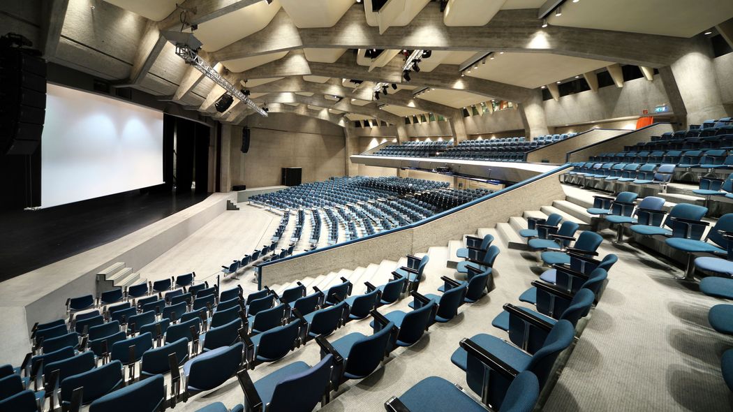 年に数回しか使わない｢多目的ホール｣が地方に増える根本原因 注目すべきは急成長のサウナ市場だ