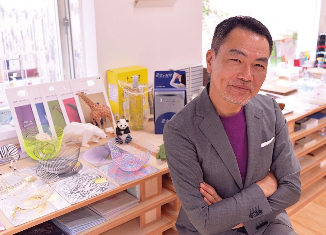 東京立川の"紙"が欧米美術館で好評なワケ  名刺印刷の下請け企業に世界が驚く