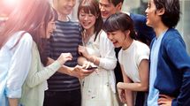 爆笑ネタもすべらない話も持っていない…でも｢輪の中心にいる人｣が心がけている"絶妙なポジション"