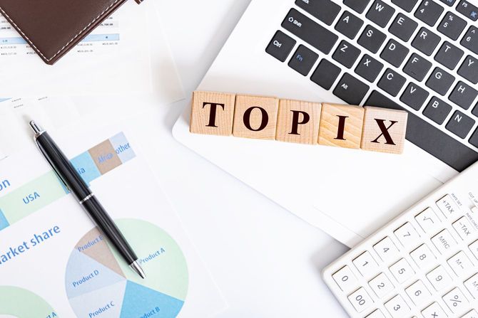 机上で作成されているトピックス