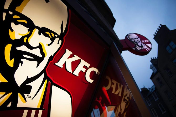 カーネル・サンダースとKFC
