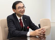 なぜ富国生命でワトソンは君づけなのか