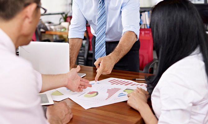 多国籍のビジネスマン