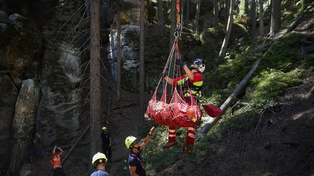 見つかってほしいけど見つかってほしくない…山岳遭難者の家族が民間捜索隊に打ち明ける"複雑な心理" ｢遺体の発見｣は遭難者の死を受け入れることにつながる