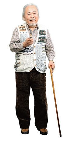 電気自動車の前にまず「ディーゼルの時代」がやってくる<br><strong>自動車評論家 徳大寺有恒</strong>●1939年生まれ。水戸一高、成城大経済学部卒。代表作は『間違いだらけのクルマ選び』。現在、シリーズ最新作の出版を準備中。