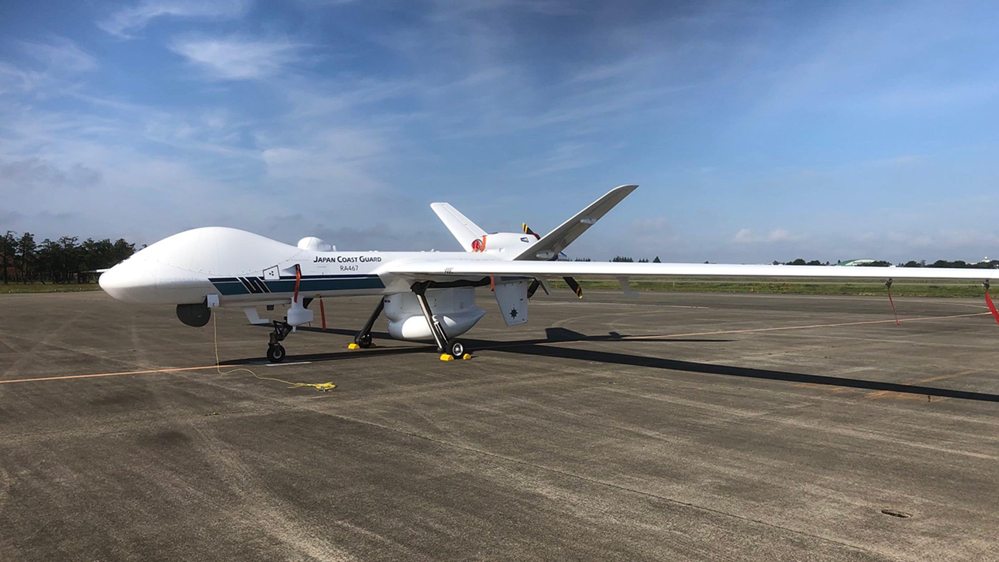 価格は国産哨戒機の6分の1…アメリカ製の大型無人機が自衛隊で「令和の黒船」と呼ばれているワケ 確実にパイロットの仕事を奪ってしまう ...