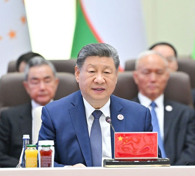 上海協力機構プラスの会合で、重要演説を行う中国の習近平国家主席＝2026年9月1日