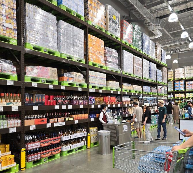 ソウル市にある大型マートのウイスキーコーナー