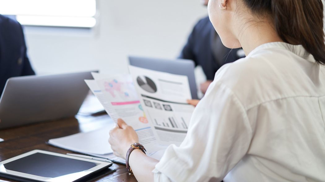 ｢株価の動きを見てはいけない｣プロ投資家が株価よりも重視する決算書の"2つの数字" だから個人投資家は負けてしまう