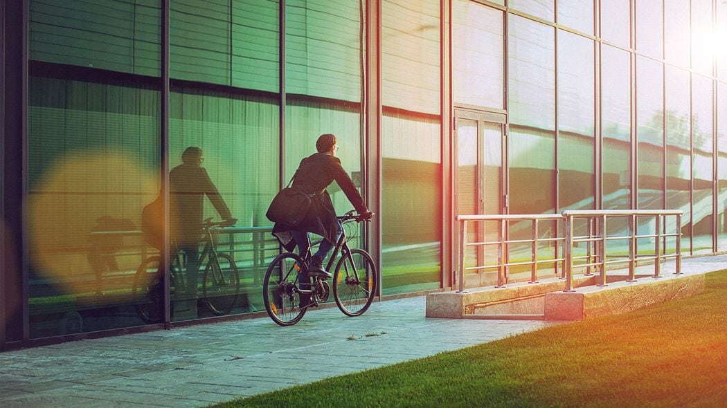 飲物は湧き水を汲み､髪は自分でカット､電車は使わず自転車移動のFPが､浮いたお金を投入するサブスク3つ