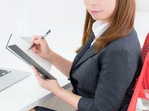 仕事がうまくいく、女性が身につけるべき「政治力」とは？