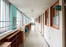 学年とクラスをなくせば不登校は激減する