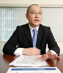 <strong>横田雅俊●カーナープロダクト代表取締役</strong><br>長野県生まれ。設計士として活躍後、外資系ISO審査機関の営業職として世界8カ国2300人のトップセールスに。営業に特化したコンサルティング・トレーニングファームのカーナープロダクト設立。