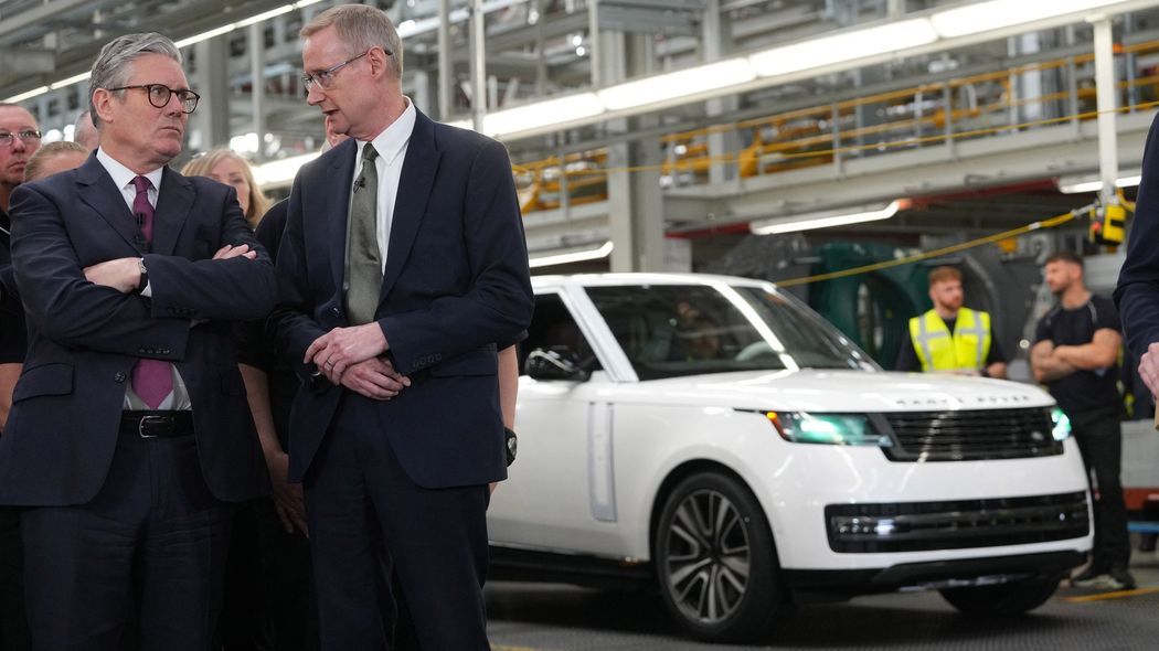 ガソリン車を全廃→｢販売台数97%減｣に…海外メディアが報じた英国車･ジャガー｢EV一本化の厳しい現実｣ エリザベス女王が愛した名門自動車メーカーのいま