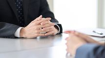 コミュ力◎､印象◎でも｢一発不合格｣に…転職専門家がこっそり教える面接官に絶対に語ってはいけないこと
