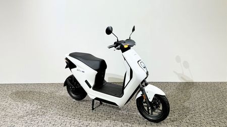 原付スクーター並みの価格で電動バイクが買える｣ホンダが｢EM1 e:｣の価格を