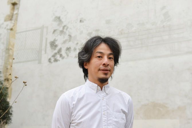 2022年1月、パリにて撮影。