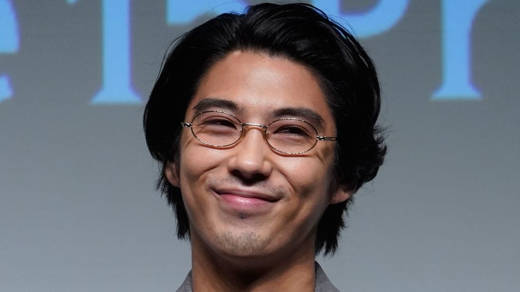 なぜネトフリ｢忍びの家｣が世界中でヒットしているのか…ただの｢忍者×ホームドラマ｣では終わらない奥深さ 原案､共同プロデューサー､主演を務めた賀来賢人の慧眼