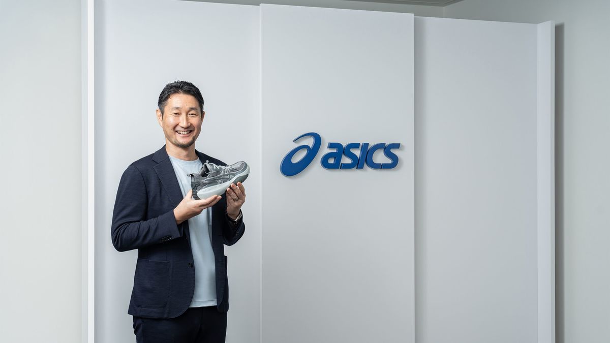 オランダパビリオンスタッフの公式シューズに採用されたアシックス｢NEOCURVE™｣は､資源循環の新たなスタンダードとなり得るか? サーキュラーエコノミーの可能性