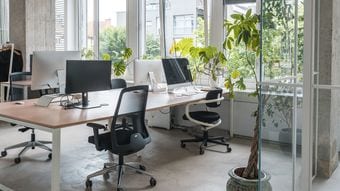 外国の事例を日本のオフィスに当てはめても全然使えない…フリーアドレス制ではむしろ生産性が下がるワケ