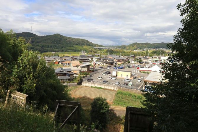 淡河城本丸からの眺め
