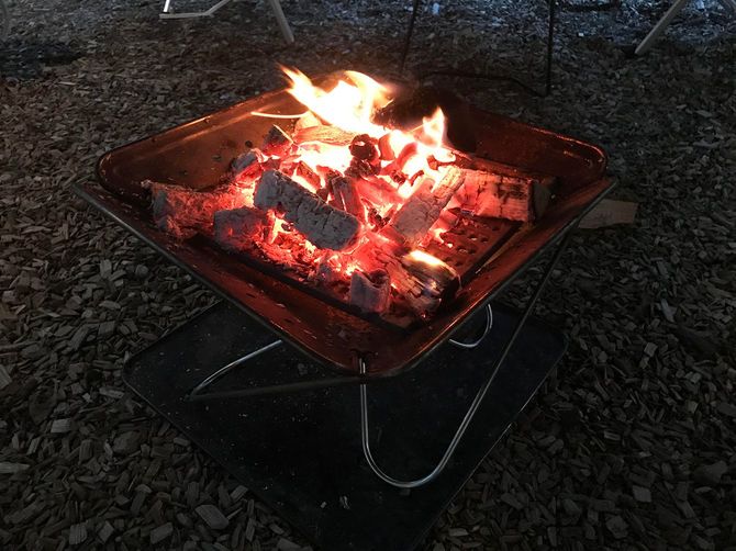 焚火のゆらぎ効果に「癒される」という声も聞かれた