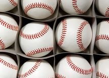 野球用具に参入するならボールから始めよ