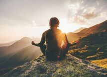 一流社長は｢新幹線の移動中に瞑想｣している