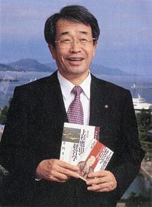 <strong>四国電力取締役社長 常盤百樹</strong>●1942年、香川県生まれ。64年、京都大学卒業。同年、四国電力入社。営業部長、企画部長を経て95年取締役、98年常務取締役、2001年取締役副社長、05年より現職。古典芸能のなかでも特に歌舞伎をこよなく愛している。