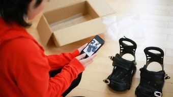 ｢メルカリ｣にはまる中高年が急増の｢意外な事実｣と｢納得の理由｣