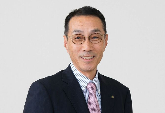 亀田製菓の社外取締役に就任時の前田仁氏（2014年）。