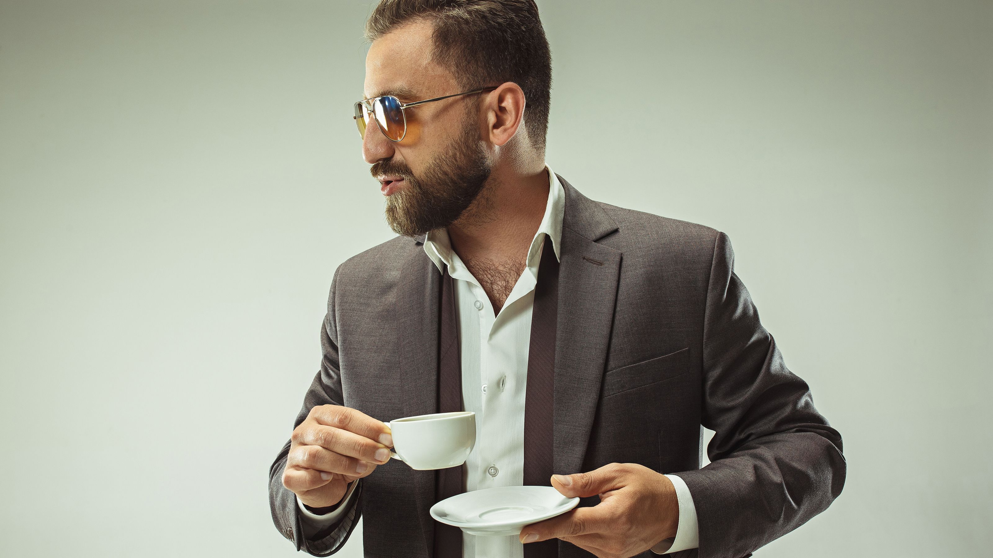 真面目な日本人よりテキトーなイタリア人の方が 仕事がデキる と断言できる理由 イライラした人にウインクできるか President Online プレジデントオンライン