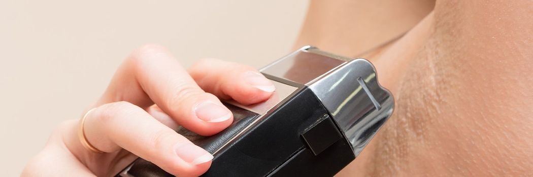 ｢アソコの毛を剃りま～す！｣出演者はノーギャラの素人女性…それでも異例の高視聴率を取った深夜番組の内容