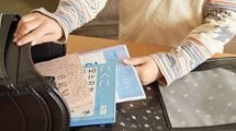 学校からの配布物をきちんと持ち帰れない…そんな子どもに親がしてはいけないこと