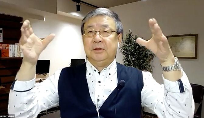 オンライン取材に応じる二村さん