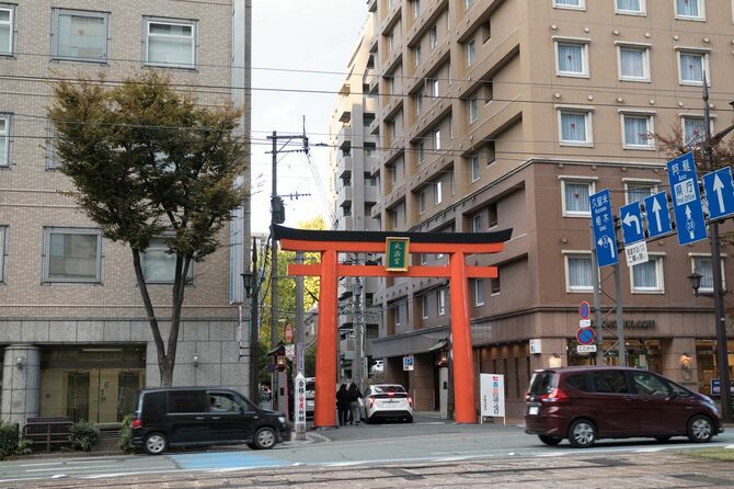 熊本市の中心にある鳥居