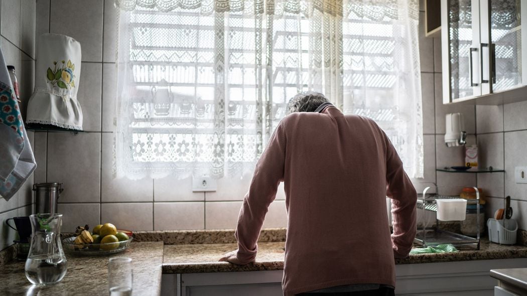 ついに70代前半男性の50%が勤労…｢50代までにしておくべきだった｣と定年後に最も後悔すること