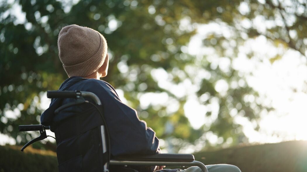 ニット帽で"毛の抜けた頭"を隠す必要はない…がん患者になって気づいた｢実はどうでもいいこと｣を捨てる効果 60年のこだわりを捨てたらお金と時間が生まれた