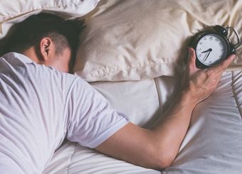 睡眠負債は"週末より平日"に返すべき理由