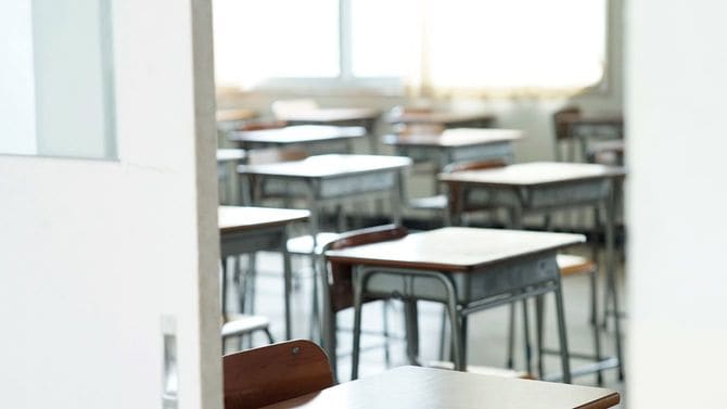 人のいない教室