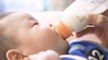 ｢子育てをしたいのにさせてくれない｣小児科医が見た"男性の育児時間が短い"本当の理由