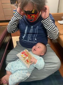 息子にとって生まれて初めての節分。